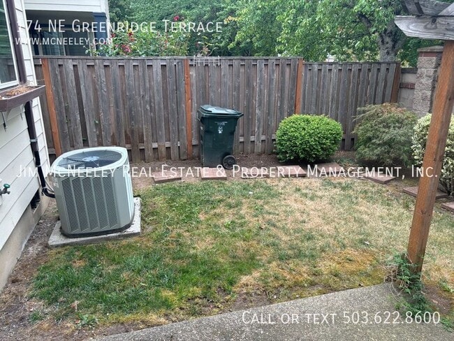 Building Photo - 174 NE Greenridge Terrace