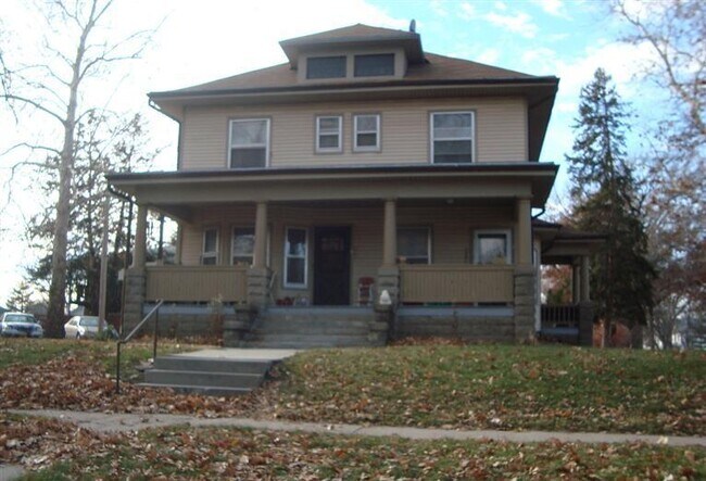 Primary Photo - 1501 S 11th St