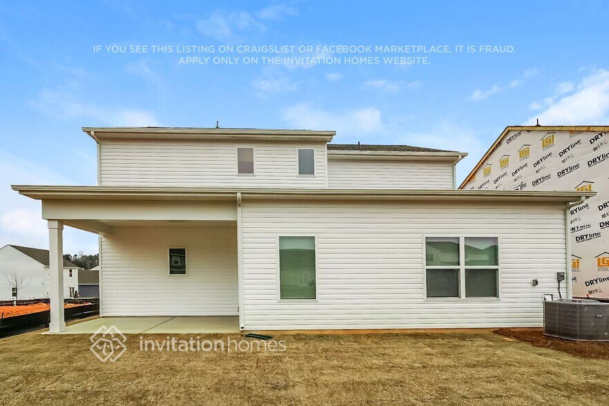 Building Photo - 3465 Bear Den Dr