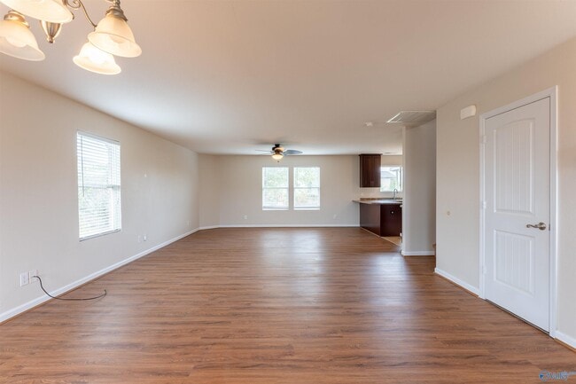 Building Photo - 3474 Avalon Lake Dr SW
