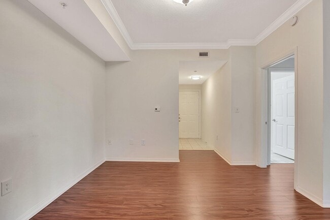 Building Photo - 15055 Michelangelo Blvd