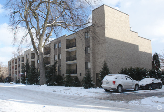 Building Photo - The Legend Apartments