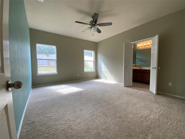Building Photo - 9208 Brents Elm Dr