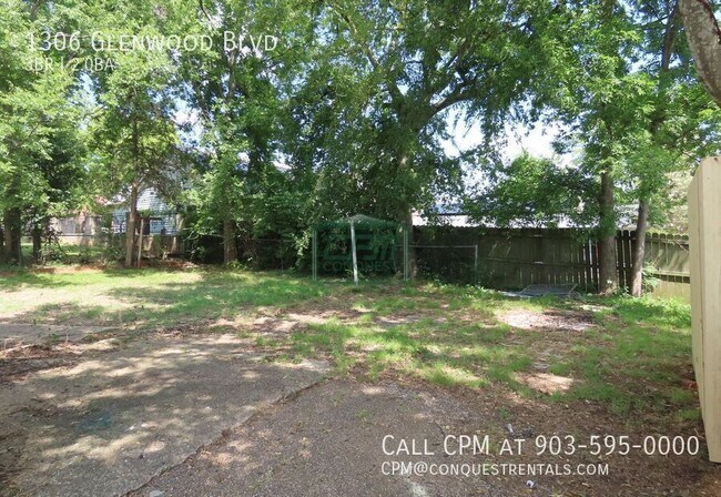 Building Photo - 1306 S Glenwood Blvd