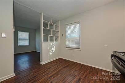 Building Photo - 4100 Dinglewood Ave