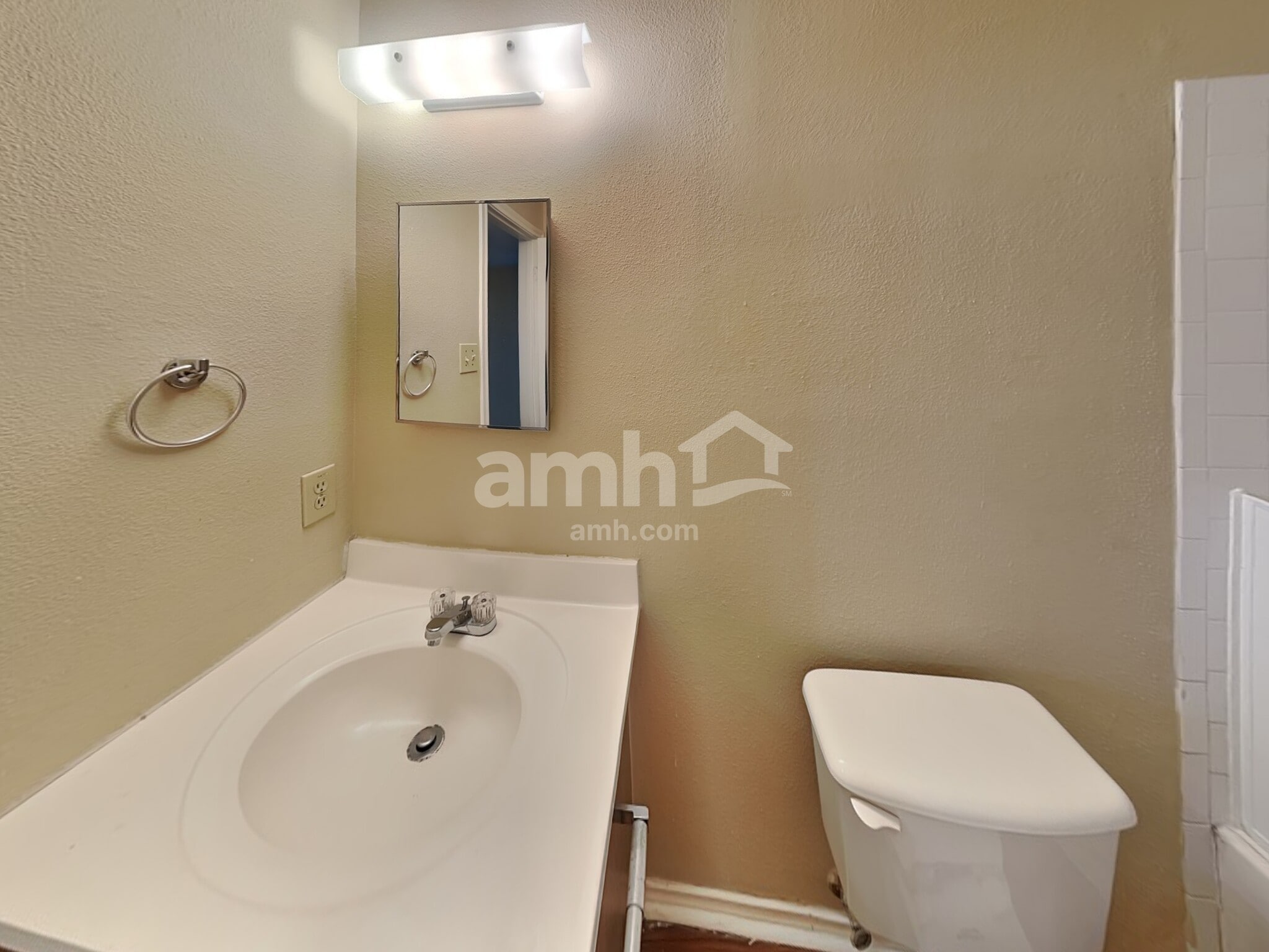 Building Photo - 8043 Cantura Mls