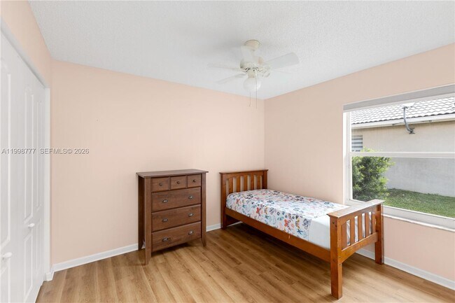 Building Photo - 19401 SW 15th St