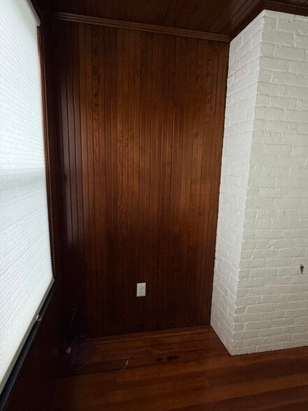 Building Photo - 72 Tyndale St