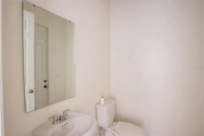 Building Photo - 1688 Tropical Palms Cir