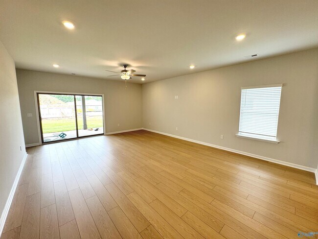 Building Photo - 28550 Whitehall Ln