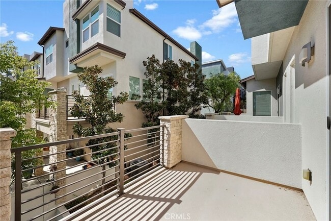 Building Photo - 711 Brooklyn Dr