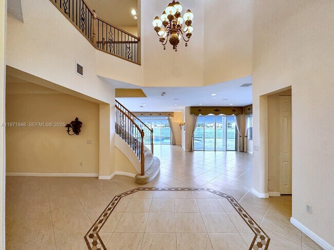 Building Photo - 5028 SW 170th Ave