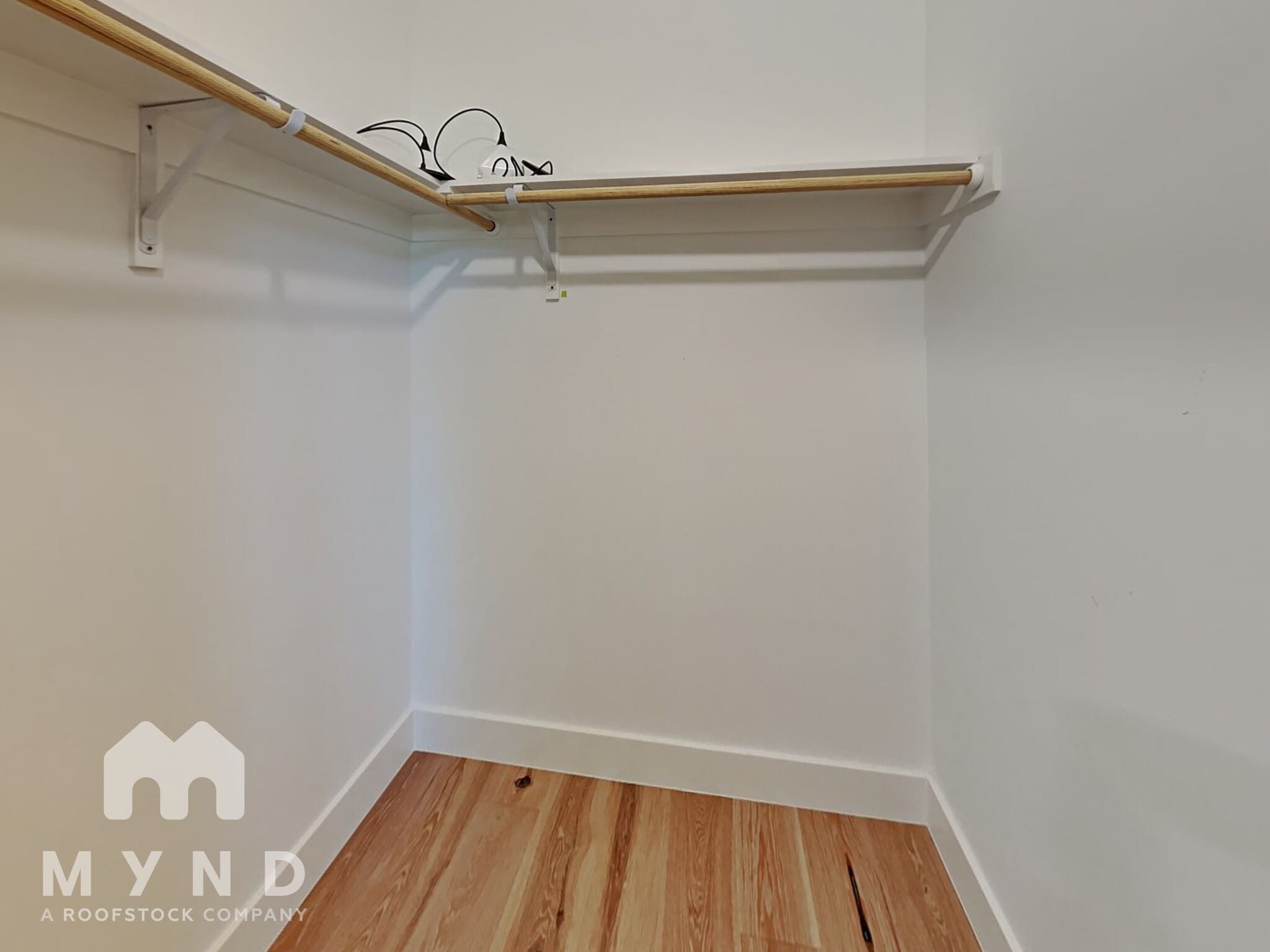Building Photo - 5204 Huisache St