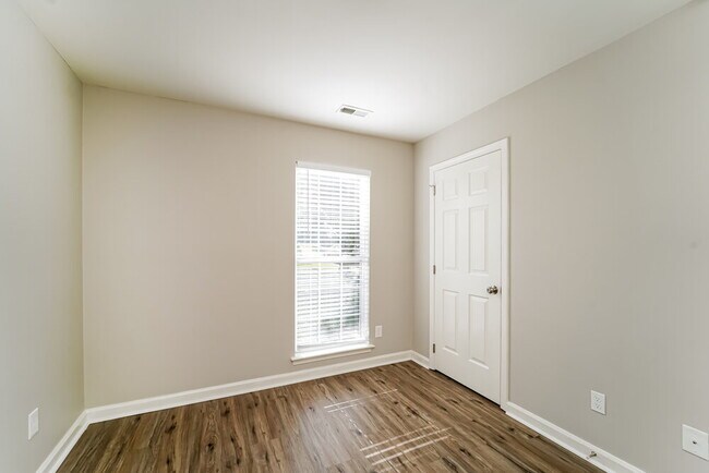 Building Photo - 9232 Kimmel Ln