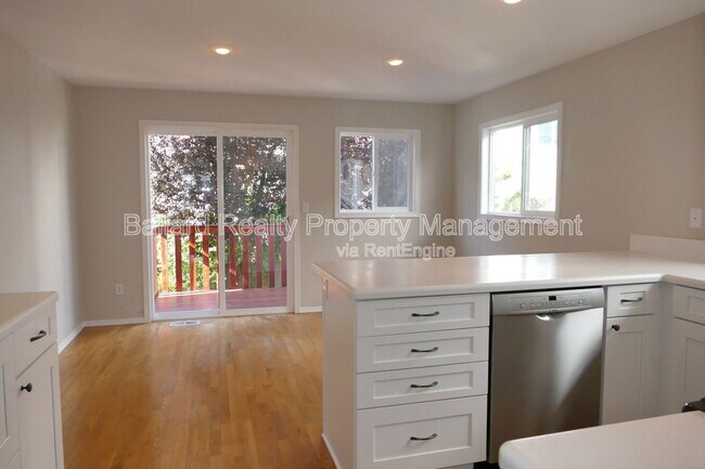 Building Photo - 918 NW 51st St