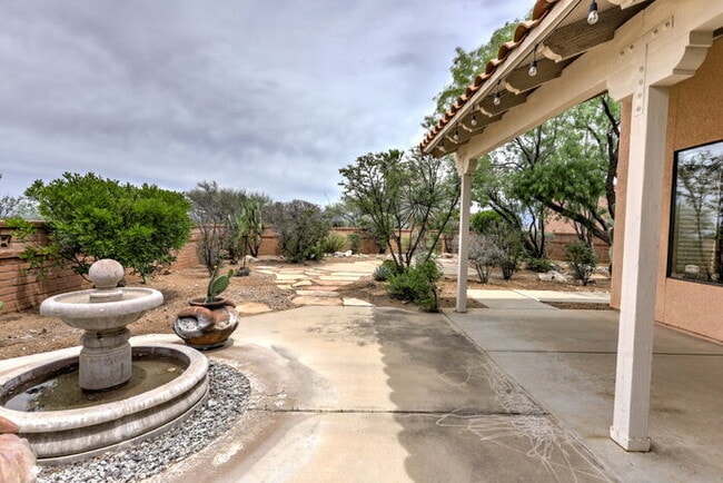 Building Photo - San Ignacio Vistas - Green Valley (Age Restricted community, at least one person must be 55 or ol...