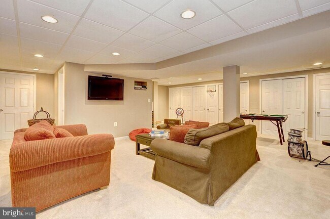Building Photo - 14912 Emory Ln