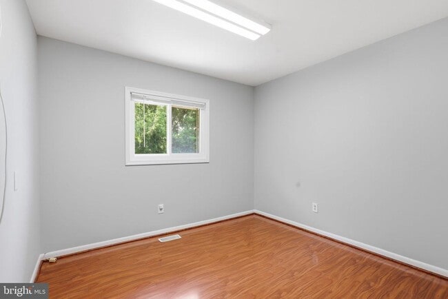 Building Photo - 1211 Springtide Pl