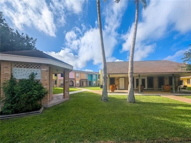 Building Photo - 6702 Everhart Rd