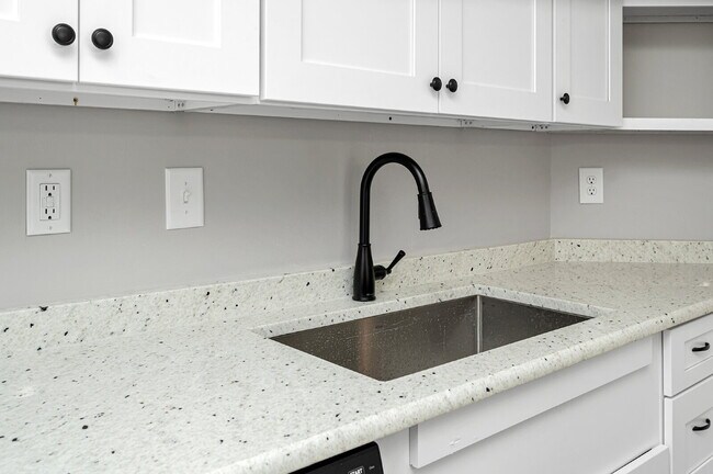 Building Photo - Beautiful Property for Rent in Springville, AL!!!