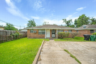 Building Photo - 6116 1/2 Octavia Street