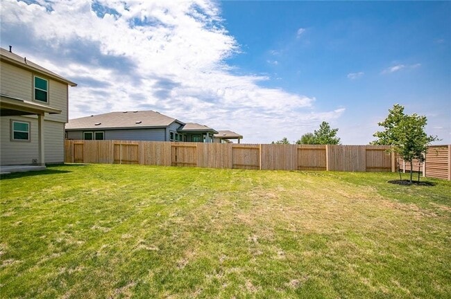 Building Photo - 349 Horsemint Way