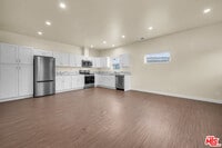 Building Photo - 6625 Duchess Dr