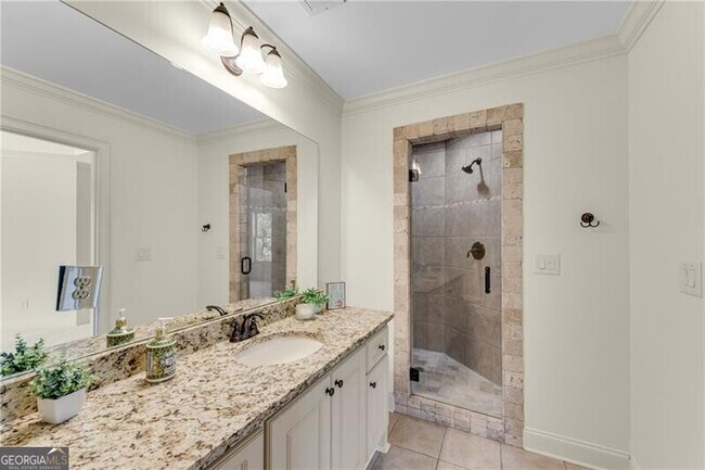 Building Photo - 5861 Yoshino Cherry Ln NE