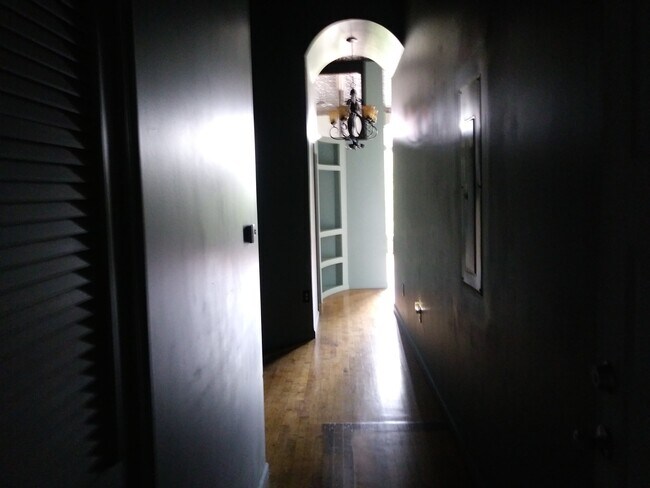 Building Photo - 4515 Olive St