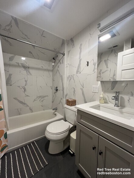 Building Photo - 18 Colberg Ave