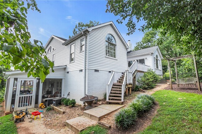 Building Photo - 134 Wilderness Ln