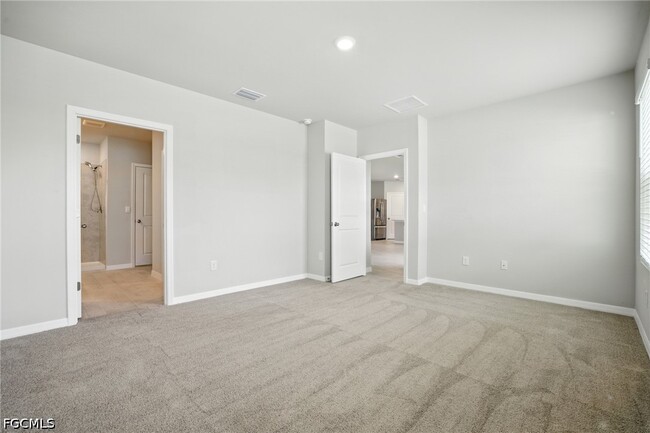 Building Photo - 2465 NW 9th St
