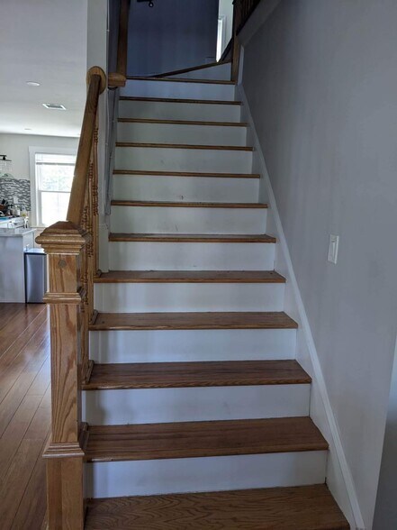 Building Photo - 318 Concord Ave