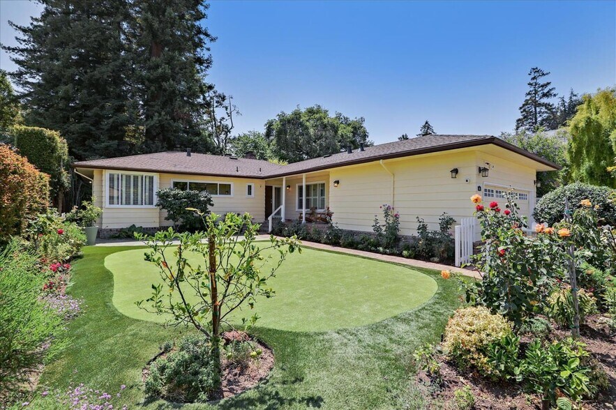 Primary Photo - 31 Belford Way