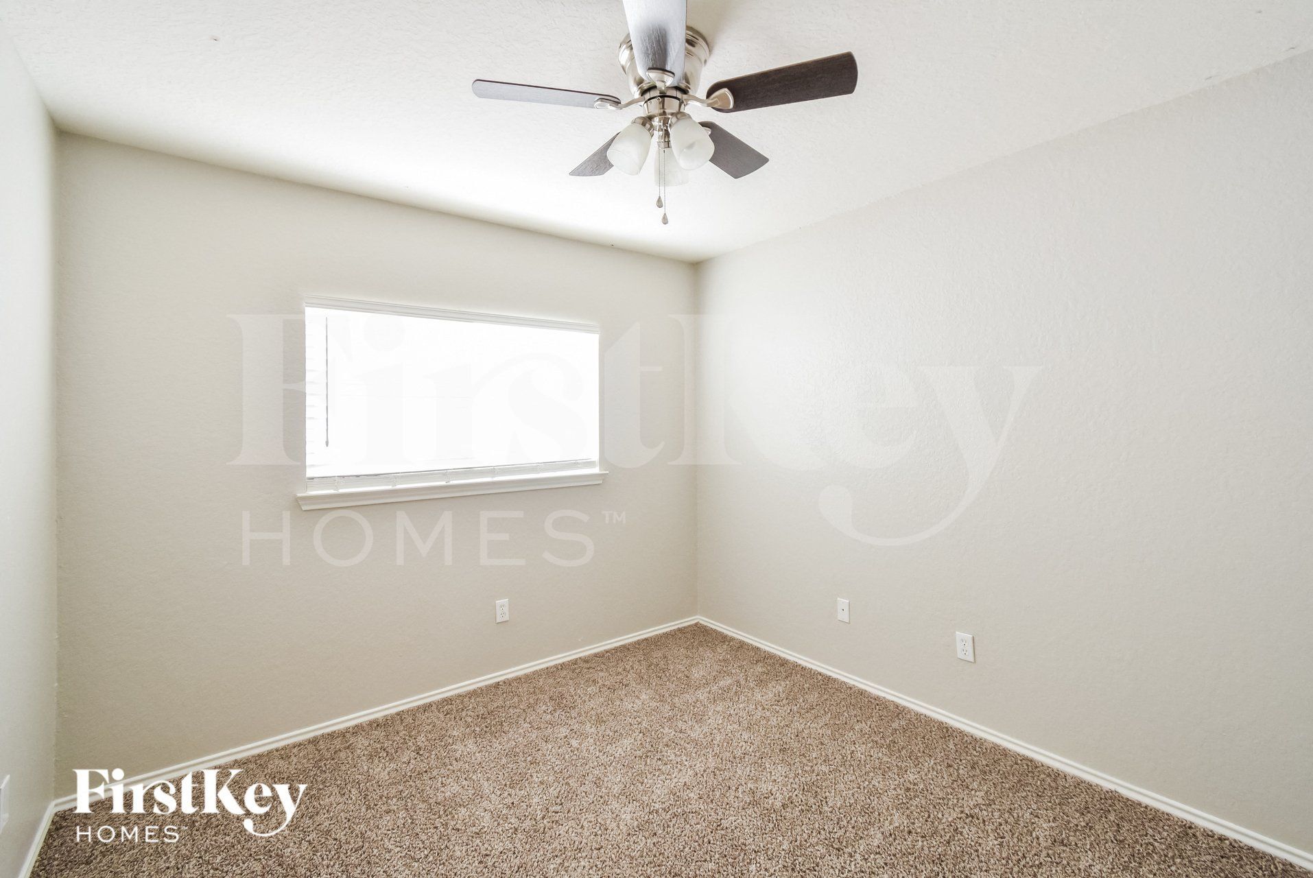 Building Photo - 9407 Raton Falls