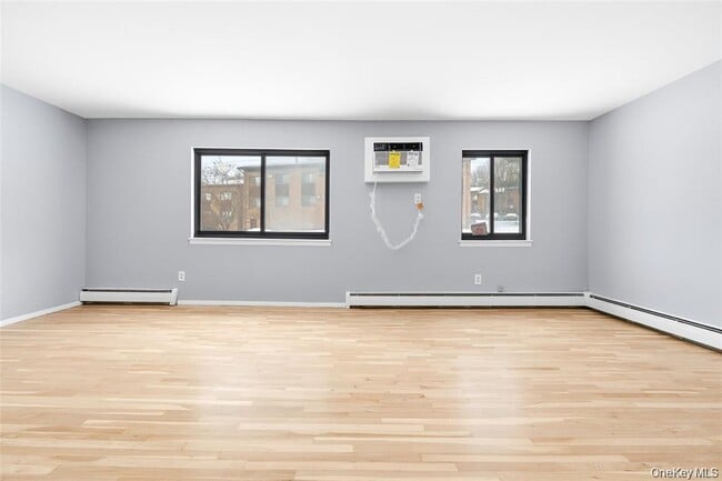 Building Photo - 9 Charles Ln