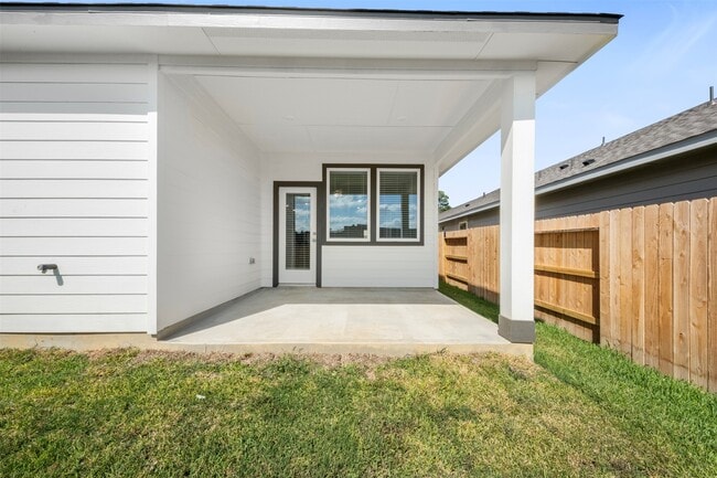 Building Photo - 335 Willow Sage Ct