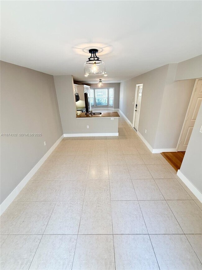 Building Photo - 1140 Oysterwood St