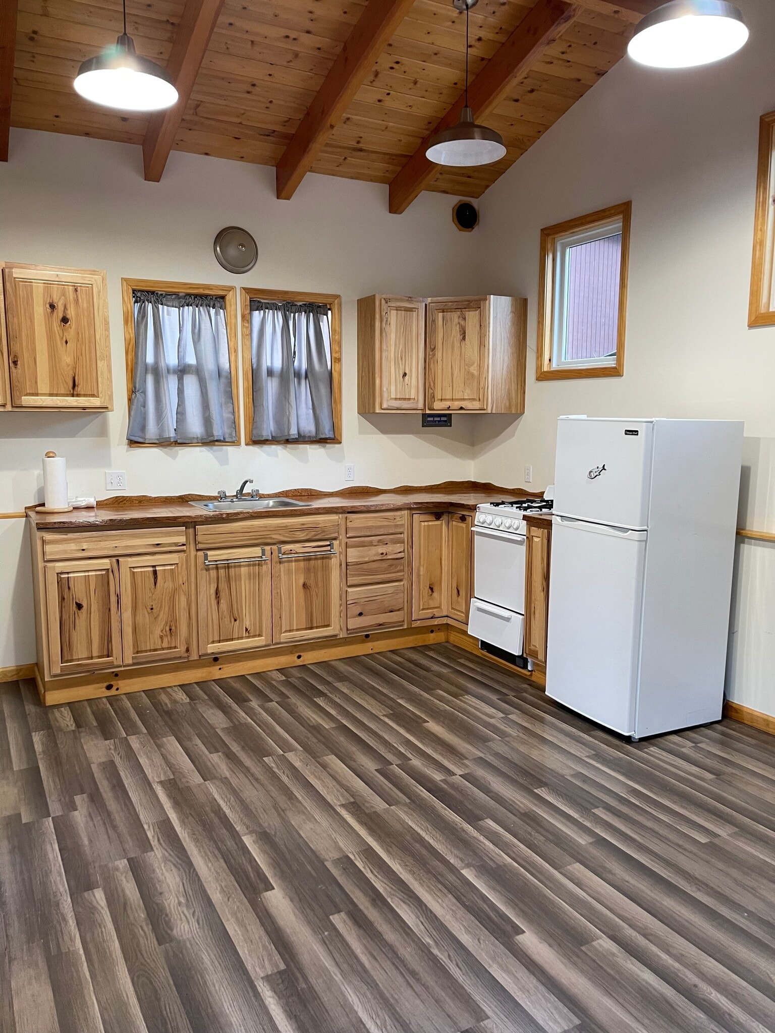 Building Photo - 18585 Montevina Rd