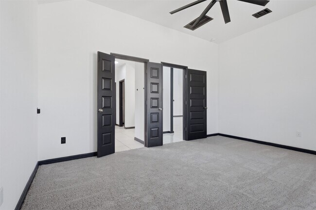 Building Photo - 27947 Hendrix Park Dr