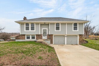 Building Photo - Spacious 3-Bed/2-Bath Home in Independence!