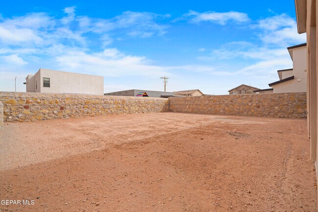 Building Photo - 5004 Alyssa Jade St