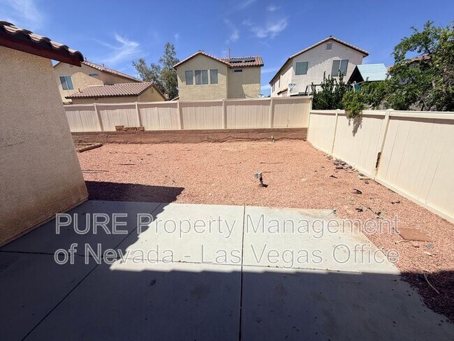 Building Photo - 4320 Laguna Garden Ave