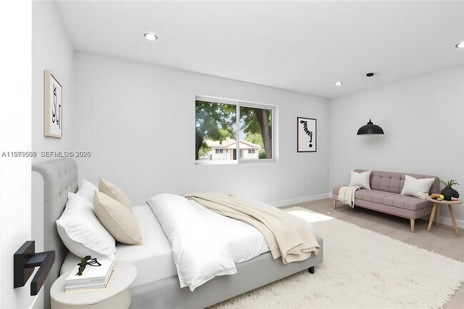 Building Photo - 2251 SW 20th St