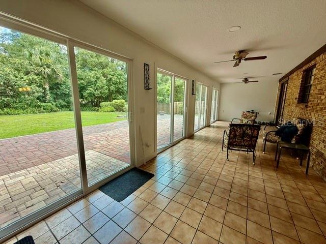 Building Photo - 543 Princewood Dr