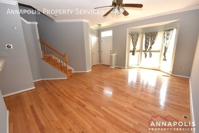Building Photo - 916 Glaze Ct