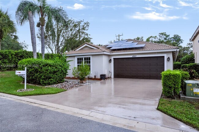 Building Photo - 4927 Lombard Pass Dr