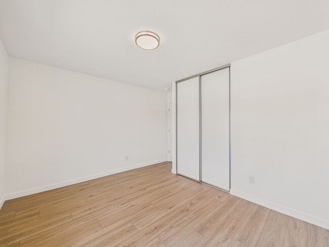 Building Photo - COMPLETELY BRAND NEW HOUSE from ground up! Available NOW $5,300