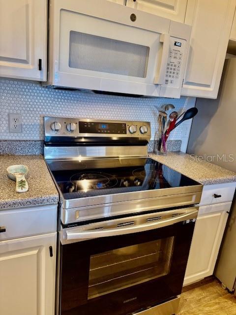 Building Photo - 860 N Orange Ave