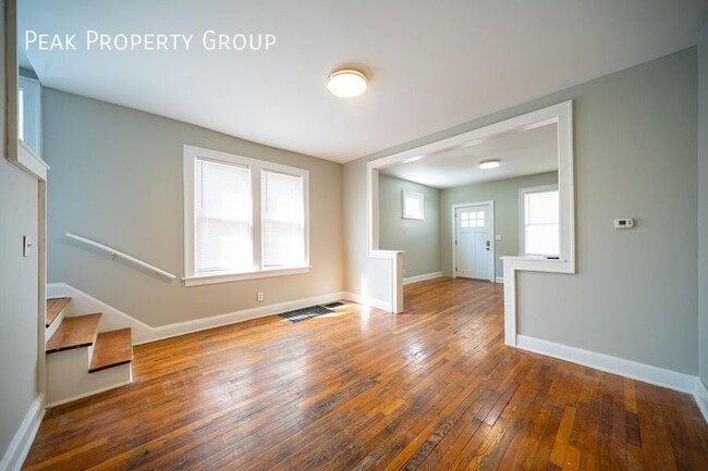 Building Photo - Available Now! Newly Renovated 3 Bedroom D...